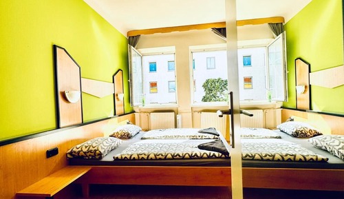 Economy Triple Room