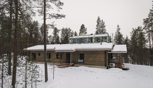 Basic Cottage, Lake View