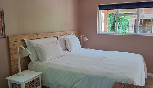 Deluxe Cottage, Garden View