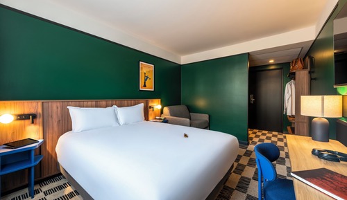 Triple Room