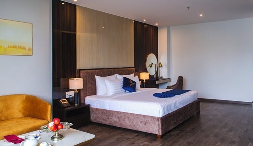Royal Room