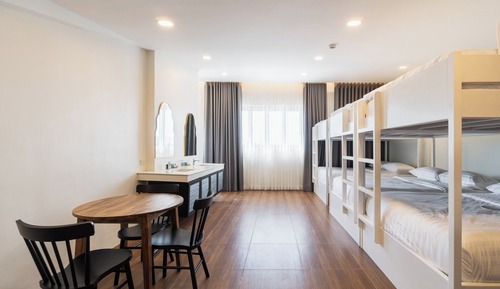 Deluxe Studio Suite