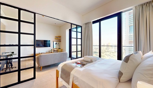 Premier Apartment