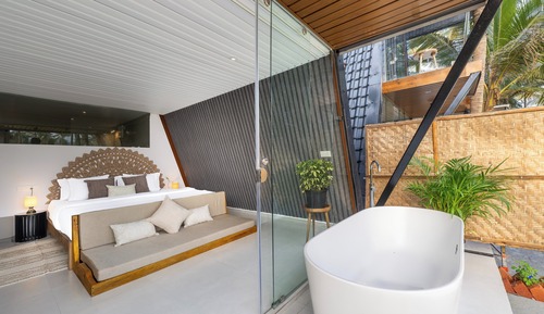 Premium Partial Sea-view With Bathtub
