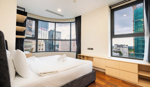 Superior Apartment, 3 Bedrooms, Kitchen, City View