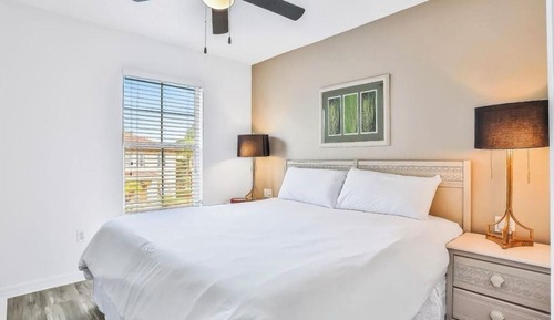 Townhome, 3 Bedrooms, Kitchen, Courtyard View