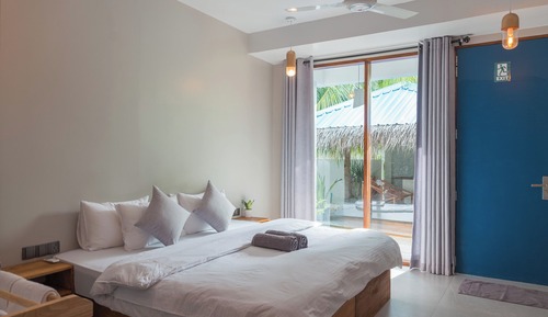 Deluxe Triple Room, Garden View