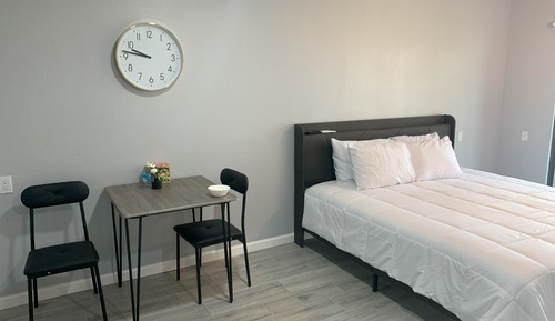 Signature Room