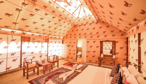 Deluxe Double Room, Desert View