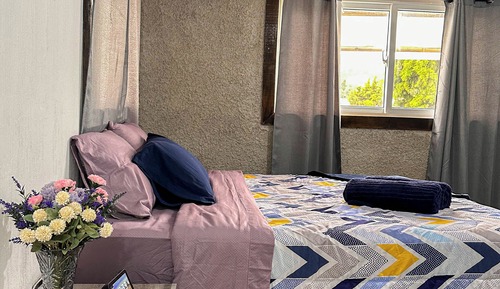 Deluxe Room, Private Bathroom, Mountain View