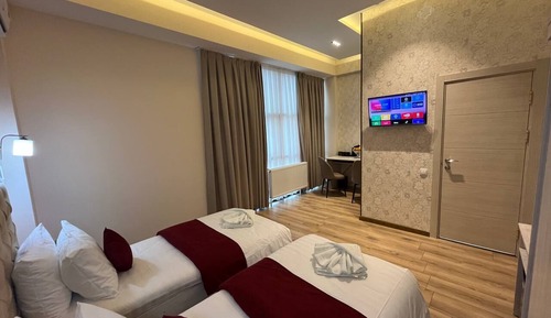 Deluxe Double Room, City View