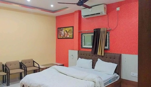 Single Room, Balcony, City View