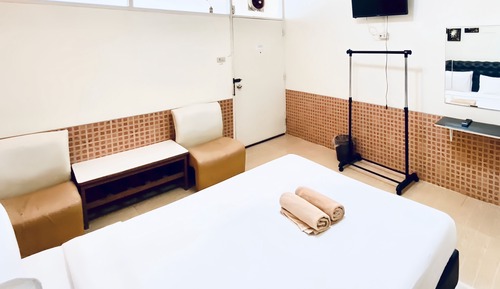 Studio, 1 Twin Bed, Private Bathroom