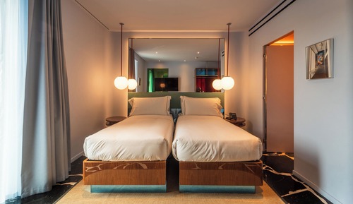 Deluxe Twin Room