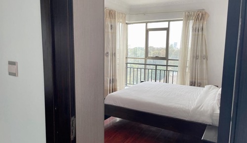 Business Room, 2 Bedrooms