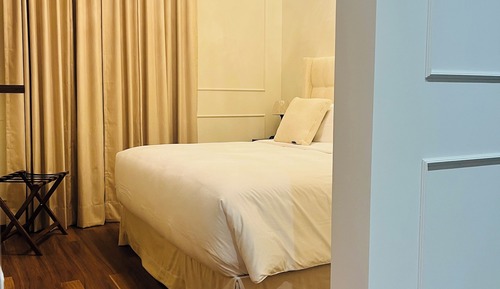 Grand Double Room, Courtyard View