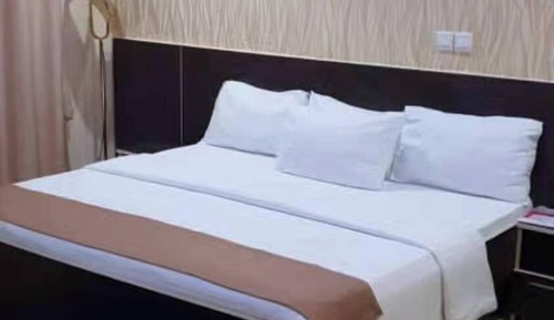 Luxury Room, Balcony, City View