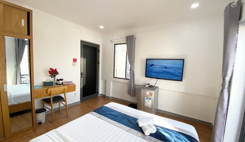 Deluxe Double Room, Balcony, City View