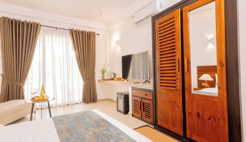 Superior King Room