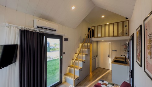 Standard Suite, 1 King Bed with Sofa bed, Private Bathroom, Pool View