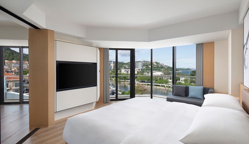 Superior Suite, 1 Bedroom, Non Smoking, City View