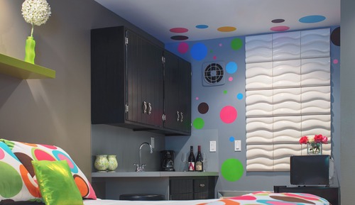 Classic Contemporary 1