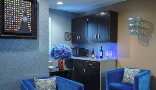 Classic Contemporary 2