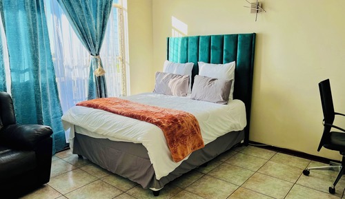 Room, 1 Bedroom, Balcony, Garden View