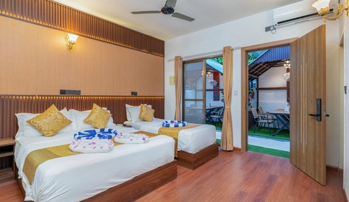 Superior Villa, Patio, Garden View