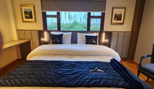 Premier Suite