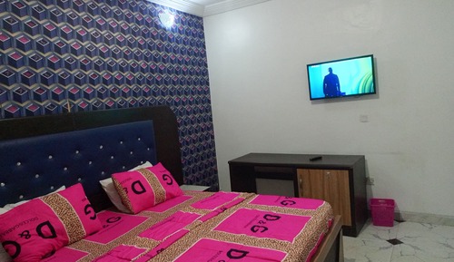 Deluxe Single Room