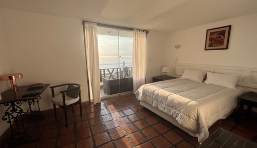 Deluxe Room, Balcony, Beach View