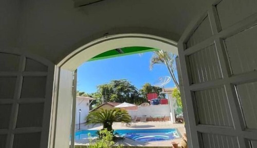 Basic Quadruple Room, Pool View