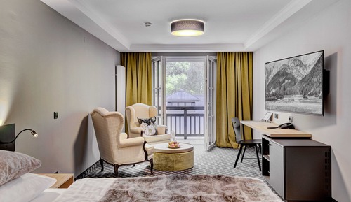 Double Room Large