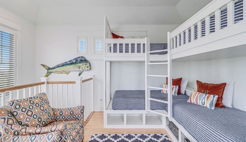 House (4 Bedrooms)