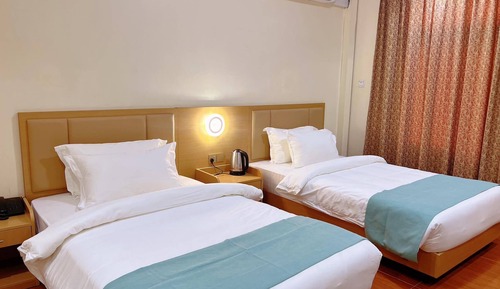 Standard Double or Twin Room, 2 Twin Beds, Balcony, Beach View