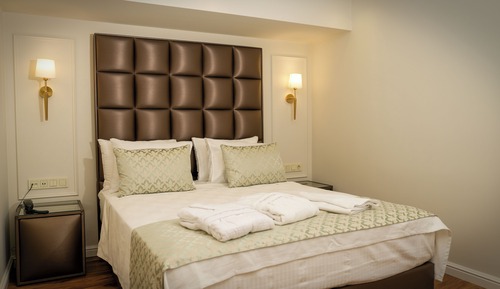 Superior Room, City View