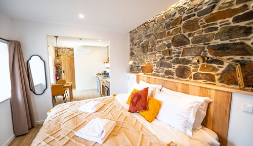 Luxury Studio Suite, River View