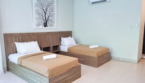 Executive Double Room, City View