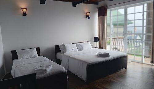 Deluxe Quadruple Room