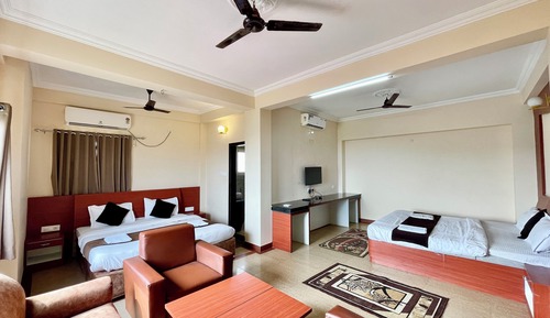 Deluxe Quadruple Room