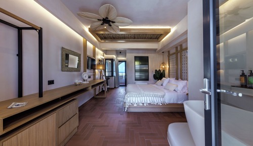 Deluxe Suite, Private Pool, Vineyard View