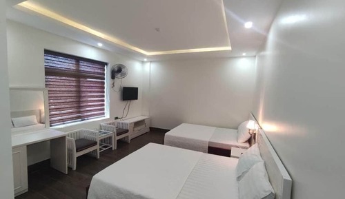 Family Room, City View