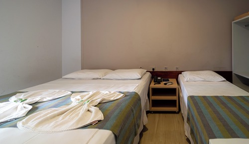 Economy Room