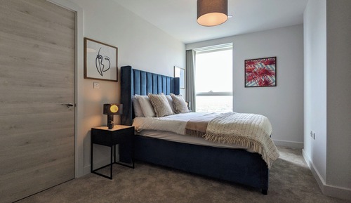 One Bedroom Apartment