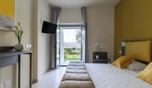 Comfort Triple Room