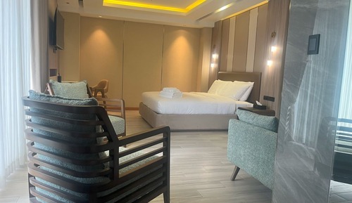 Executive Room