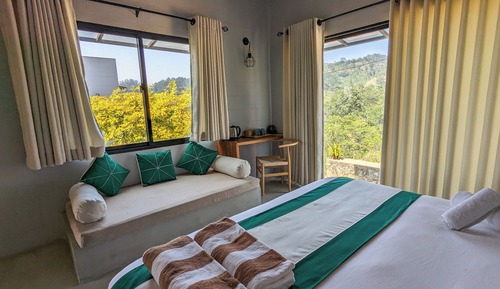 Executive Suite, Multiple Beds, Non Smoking, Mountain View