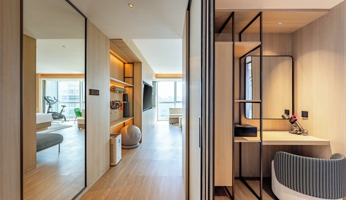 Room, 1 King Bed (Dynamic Cycling)