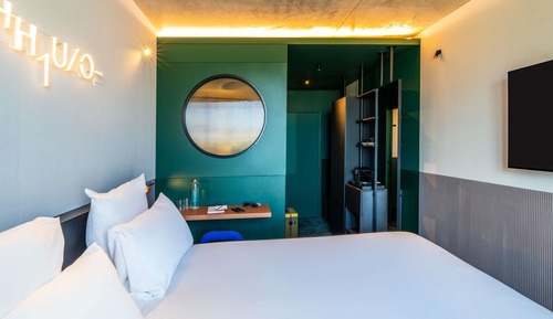 Room, 1 Double Bed (TRIBE Essential)